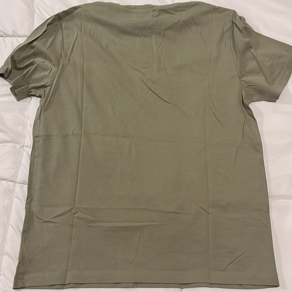 Forever 21 Olive Green Short Sleeve Tee - Picture 4 of 4